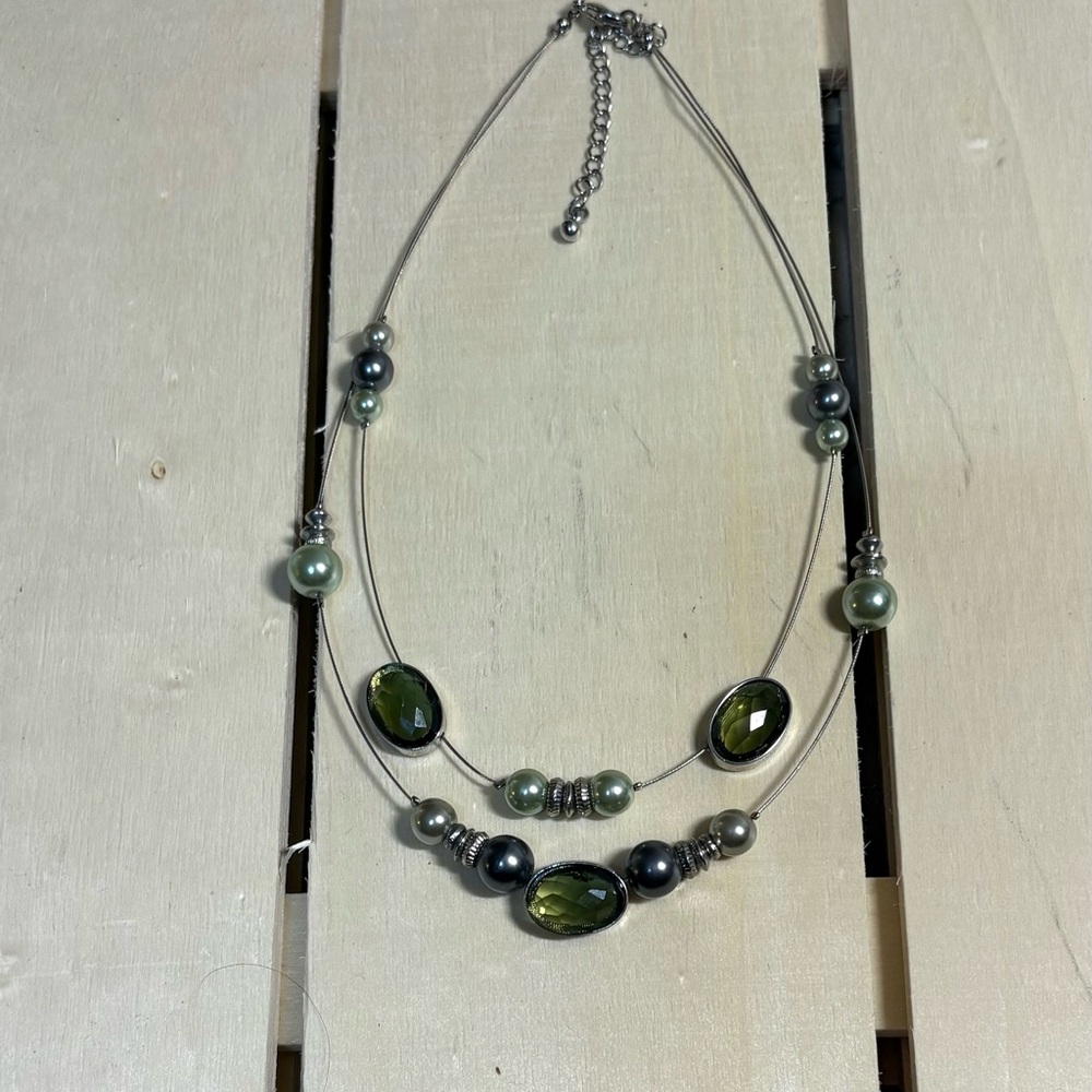 Elegant Green, Gray and Silver Necklace